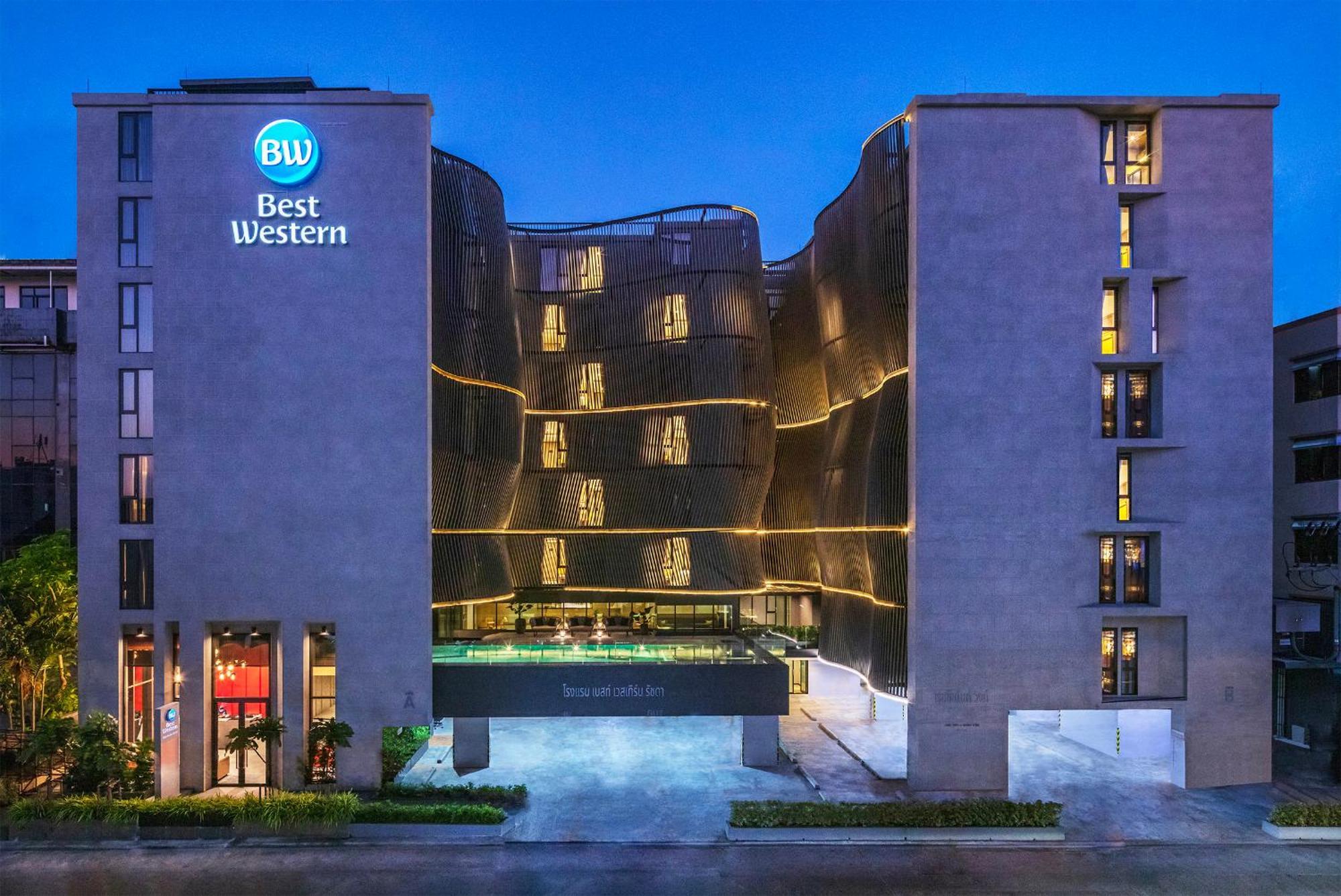Best Western Ratchada Hotel バンコク都 エクステリア 写真